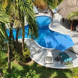 https://private-room-in-guest-house-playa-del-carmen.allrivieramayahotels.com
